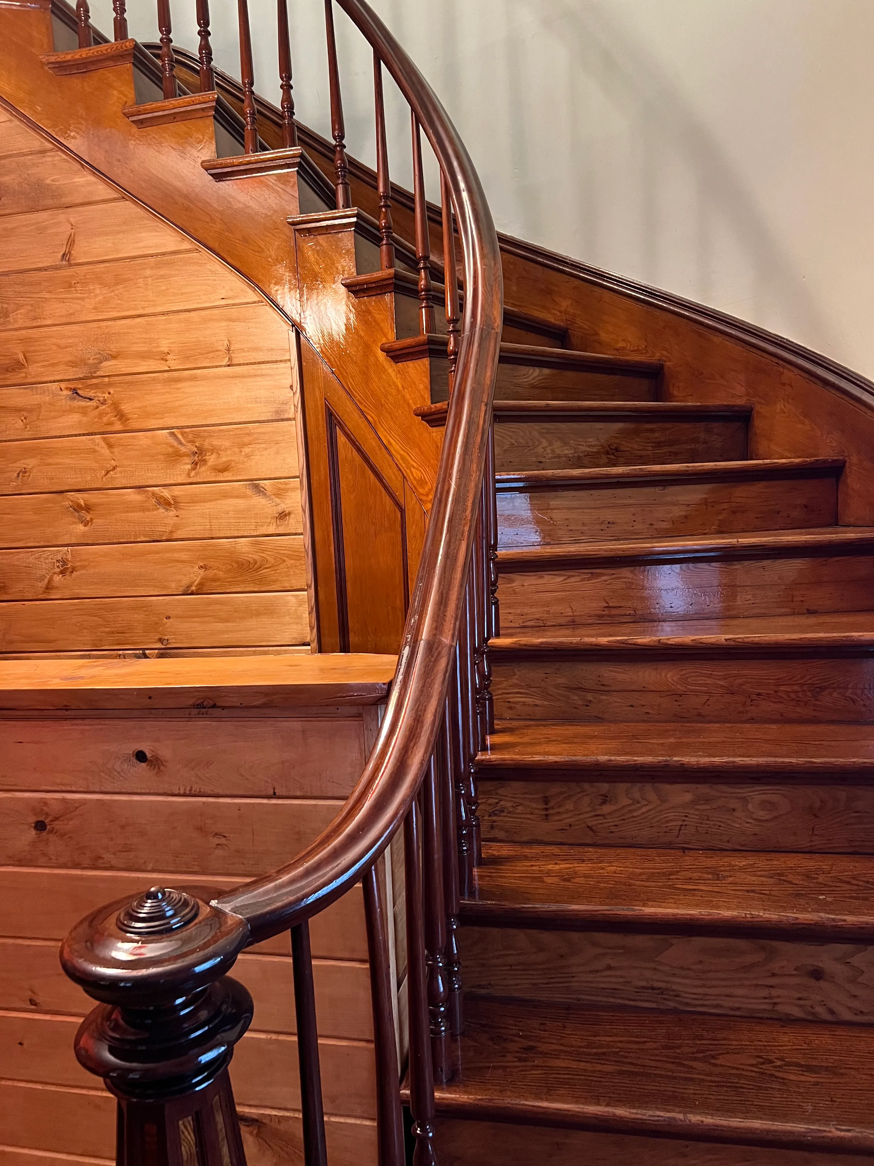 The original carved staircase, restored by hand